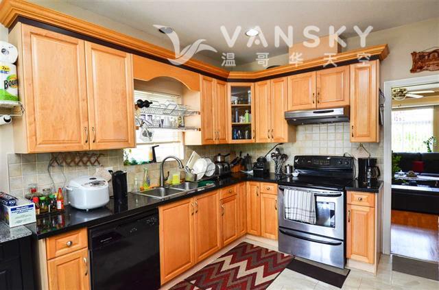 260306211748_Upstair - kitchen.JPG